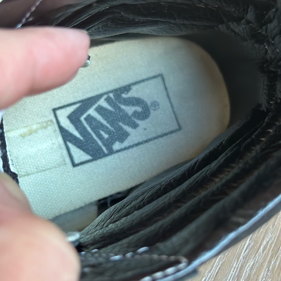 Van’s SK8-HI Shoe Sneaker Hi Top Black & White Size 8 women / 6.5 men / 38.5 EU - Picture 8 of 9
